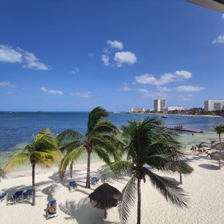 Bella Beach Condo Vacation 2 Bedrooms Cancún Eksteriør billede