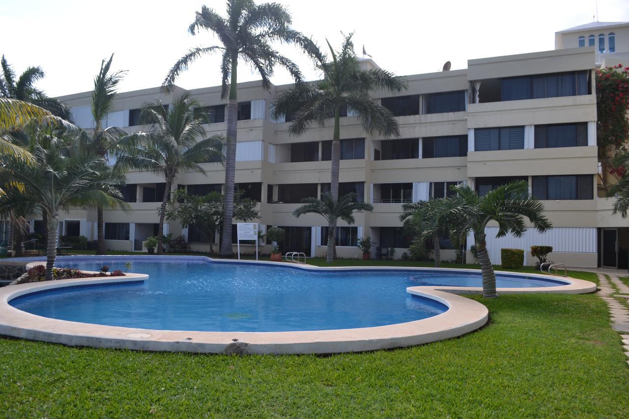Bella Beach Condo Vacation 2 Bedrooms Cancún Eksteriør billede