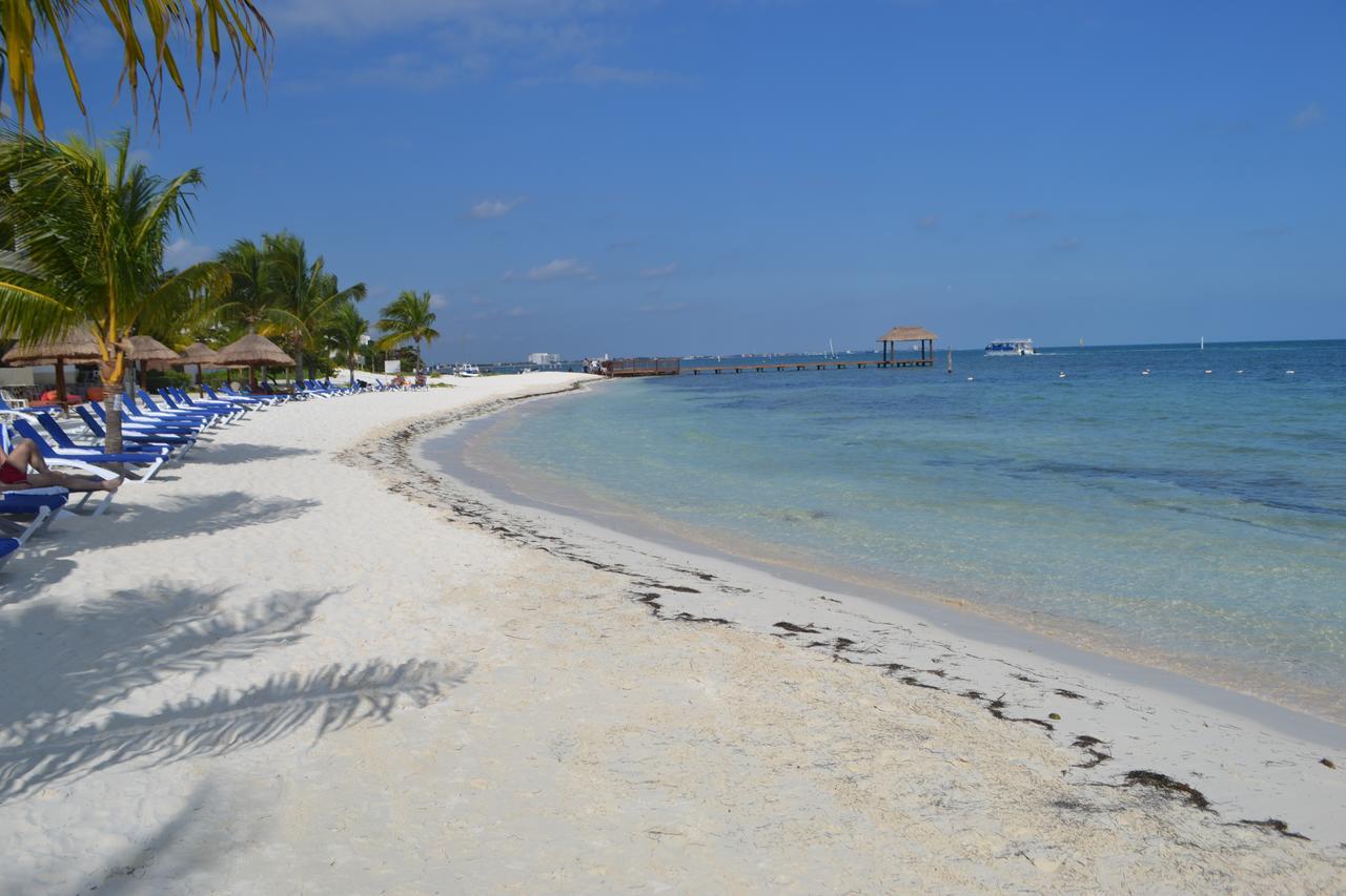 Bella Beach Condo Vacation 2 Bedrooms Cancún Eksteriør billede