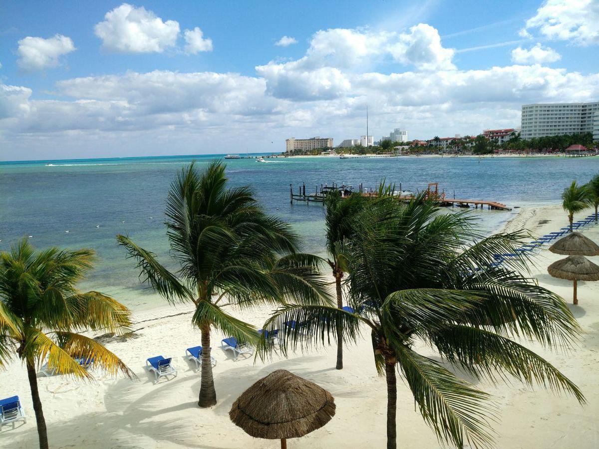 Bella Beach Condo Vacation 2 Bedrooms Cancún Eksteriør billede